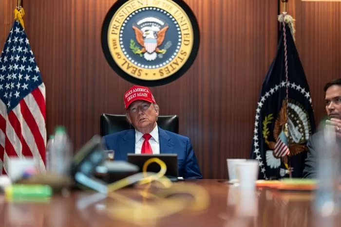 X 'whitehouse'