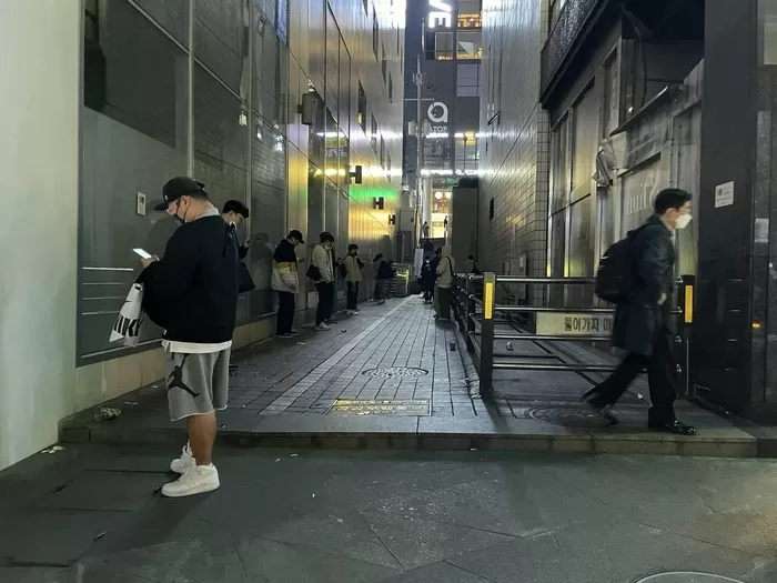 흡연자들의 아지트였던 강남역 11번 출구 ‘토끼굴’ 맞나요?... 싹 바뀐 근황
