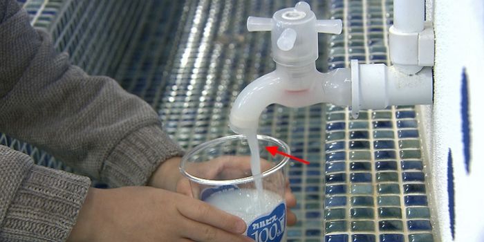 수도꼭지 틀었더니 시원 달달 ‘탄산 음료’가 콸콸... 일본 전역에 ‘음료 정수기’ 설치된다