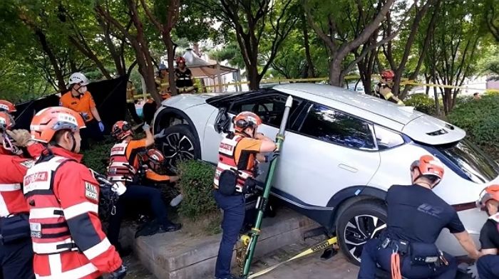 ‘시청역 참사 1주기’에 또 발생한 인도 돌진 사고, 보행자 1명 사망