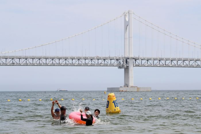 부산, 지난해보다 ‘열대야’ 19일이나 빠르다... 지난 밤 25.9도