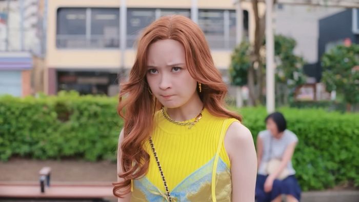 ‘실사판 짱구’에서 정변 비주얼로 팬들 놀라게 한 ‘20대 짱아’ (영상)