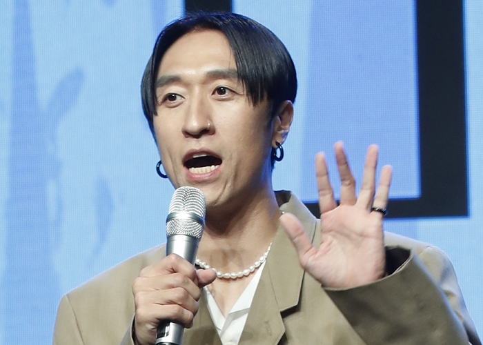 origin_코요태빽가바람들고컴백.jpg