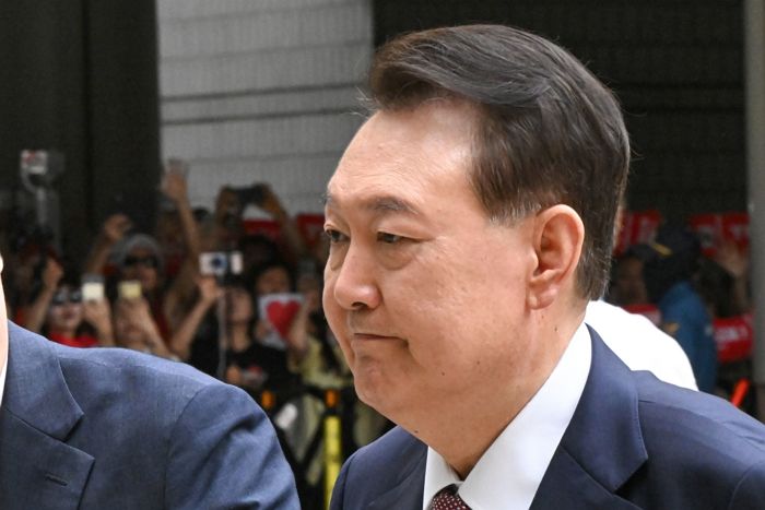 尹, 오늘(5일) 내란·외환 혐의 2차 소환 조사... 구속영장 청구 여부 주목