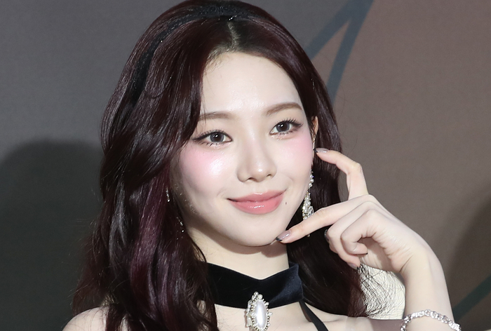 origin_카리나고혹적인하트.jpg