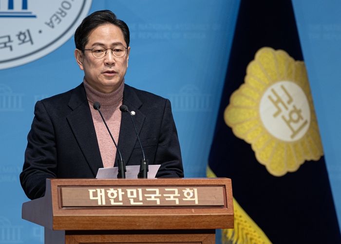 국힘 박수영, “부산은 25만원 필요없어” 발언에 욕 먹자 베네수엘라 영상 올려