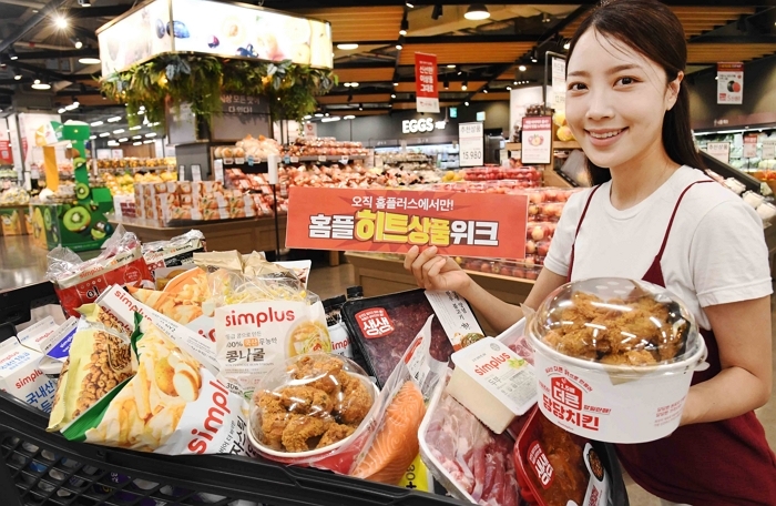 [이미지] 홈플러스, 간판 제품 총집합 ‘홈플 히트상품 위크’ 전개(2).JPG