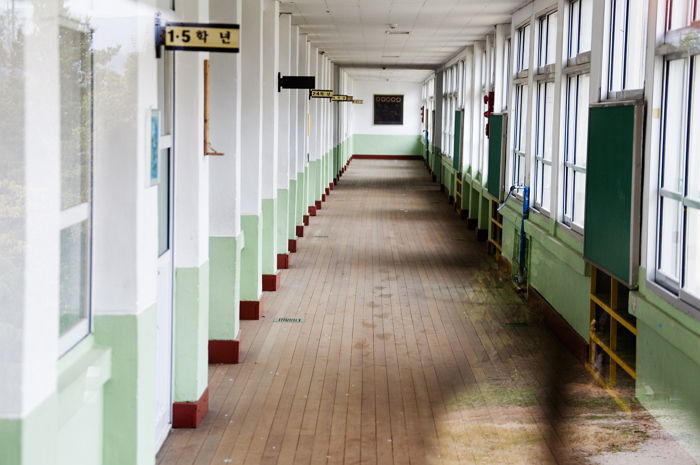 “내 딸 두고 바람을 펴?”... 사위가 근무하는 학교 찾아가 ‘불륜 영상’ 재생한 장모