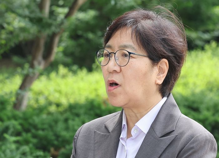 서울대 의대 교수 엄마보다 ‘연봉’ 높아... 정은경 보건복지부 장관 후보자 장남 직업 보니