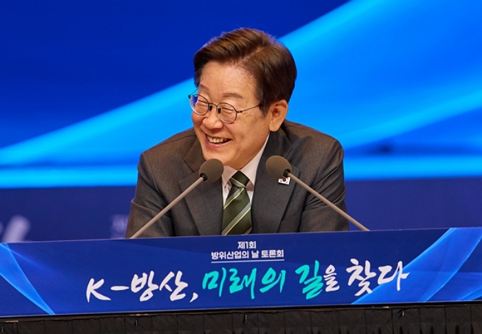 origin_이재명대통령의미소.jpg