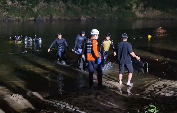 경찰, ‘대학생 4명 사망’ 금산 익사사고 CCTV 확보... “물장구치다 갑자기 사라져”