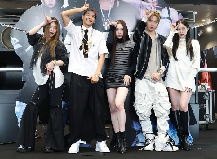‘요즘 대세’ 올데이 프로젝트, 전참시 출격... 신세계家 애니, ‘그사세’ 보여줄까