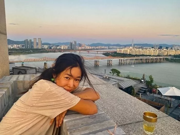 Instagram 