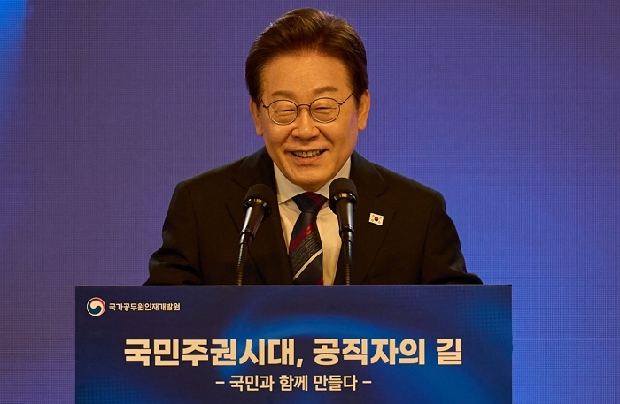 origin_5급신임관리자과정교육생에게특강하는이재명대통령.jpg
