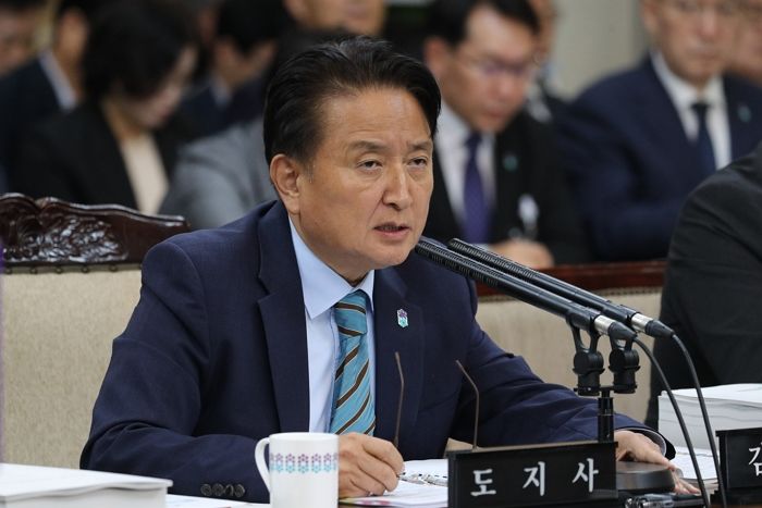 “추모기간, 음주 자제”하라던 충북지사, 오송 참사 추모기간에 술자리 가졌다