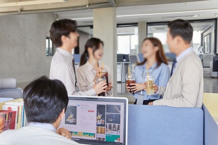 사람마다 확 나뉜다는 선호하는 직장 분위기... “직원 소통 잦은 회사 vs 일만 하는 회사”