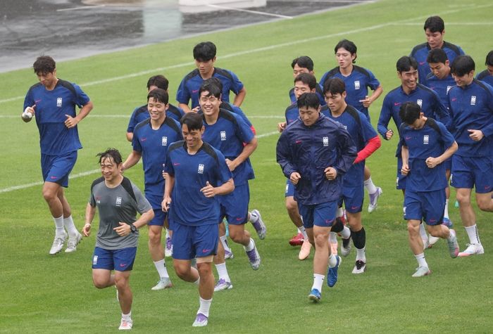 동아시안컵 결승 ‘한일전’ 열린다... 6번째 우승 가능할까