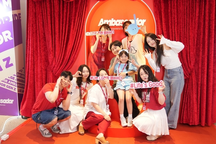 [첨부] LG전자 앰버서더 크리에이터 파티 사진 03-포토존 01.jpg