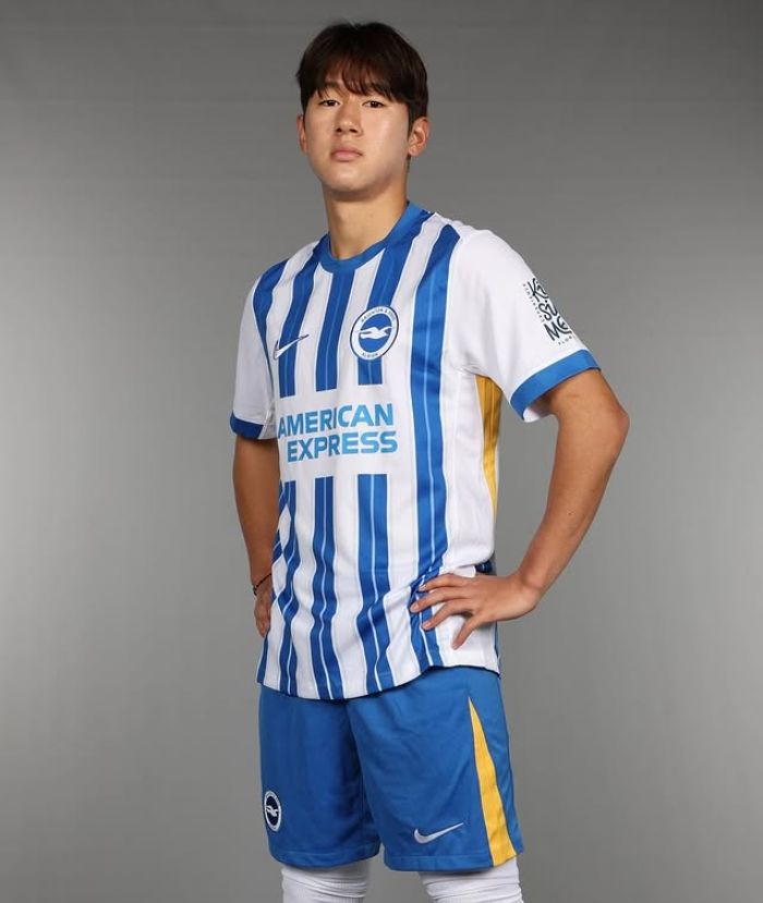 EPL 브라이턴 입단 윤도영, ‘2002 월드컵 레전드’ 뛰었던 ‘이 팀’ 임대간다