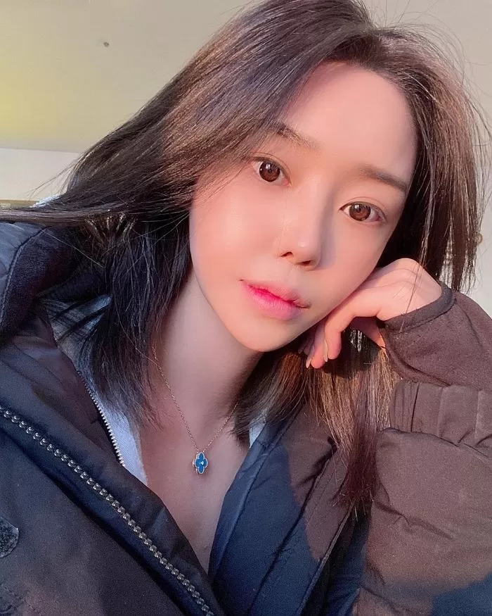 트랜스젠더 BJ 꽃자, 3살 연하 래퍼와 