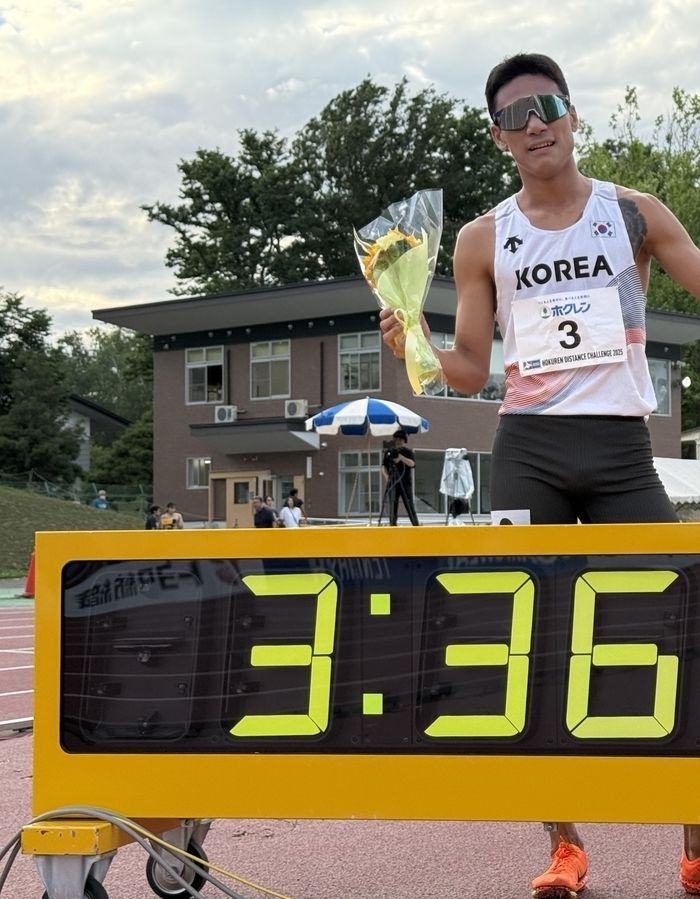 한 달 만에 또 새로운 역사... 육상 남자 1500m 이재웅, 신기록 재작성