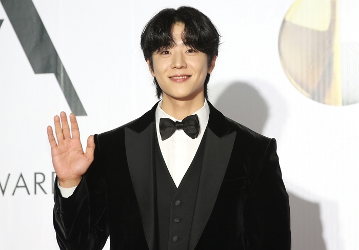 origin_채종협미소에녹네녹아.jpg