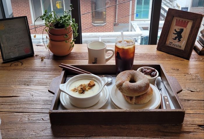 ‘겉바속쫀’ 제대로 하는 곳만 골랐다... 요즘 핫한 서울 베이글 맛집 10