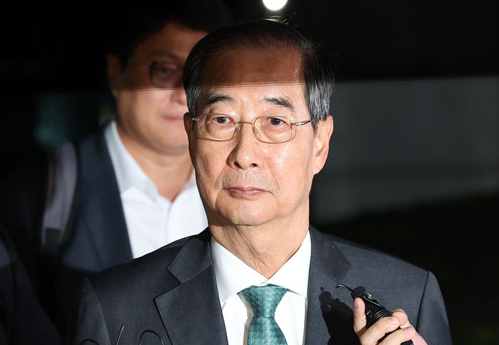 “수사 속도 미쳤다”... 내란특검, 한덕수 전 ‘대통령 권한대행’ 자택 압수수색