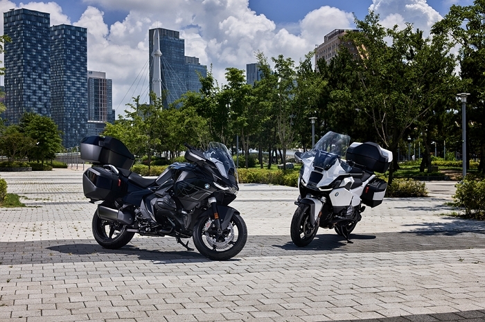 BMW 모토라드, 럭셔리 투어링 모터사이클 ‘R 1300 RT’ 국내 출시