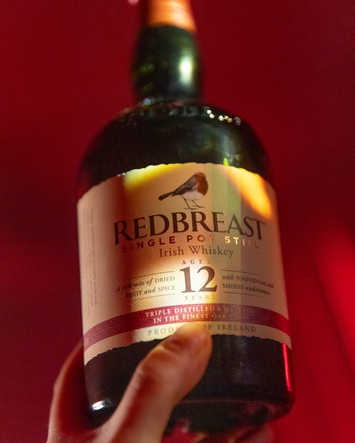 레드브레스트 12년 / Instagram 'redbreastirishwhiskey'