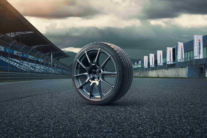 [사진자료2] 벤투스 S1 에보 Z(Ventus S1 evo Z).jpg