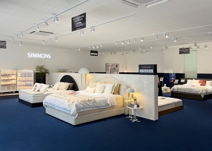 시몬스, ‘맨션 용인시청점’ 개점... 오픈 기념해 최대 30% 할인 혜택