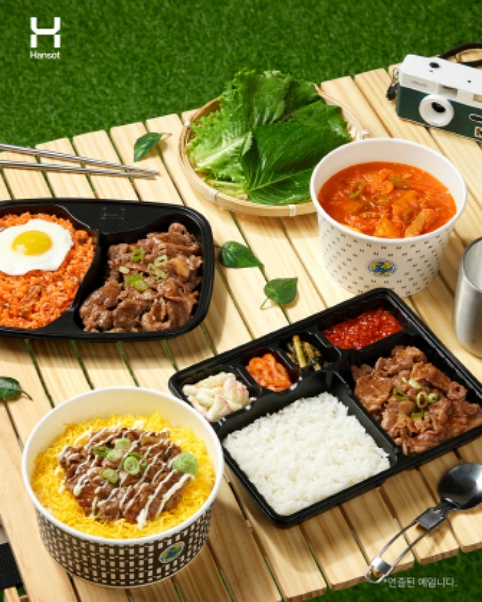 “혼밥족 마음 저격!”... 한솥 ‘돼지불백 시리즈’, 출시 23일 만에 20만개 팔렸다