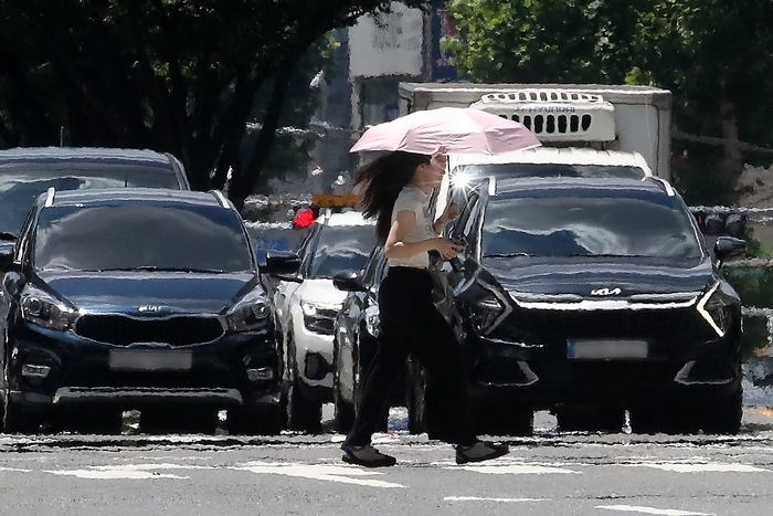 행안부, 폭염 위기경보 ‘심각’ 단계 상향... 온열질환자 2000명 육박