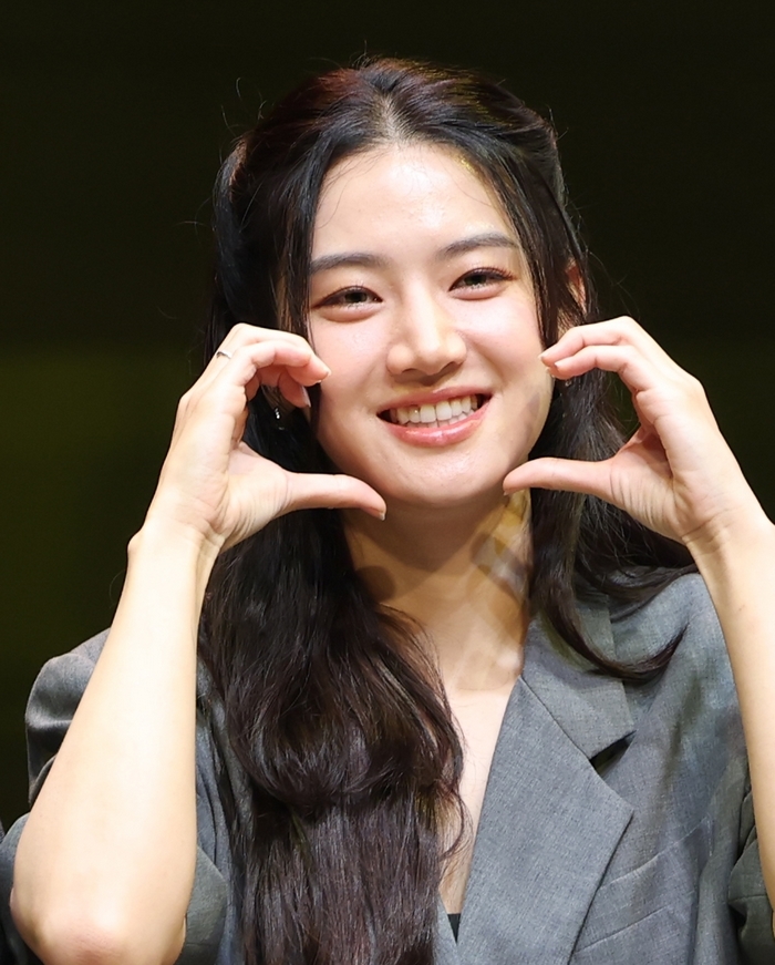 origin_박주현셰익스피어가사랑한여인.jpg