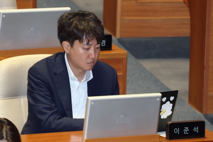 origin_본회의참석한이준석.jpg