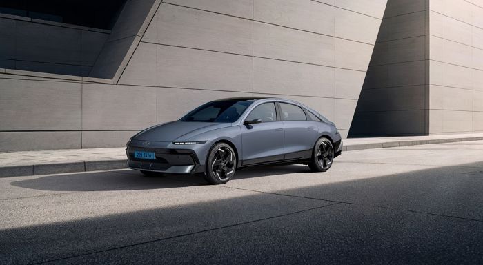 한 번 충전으로 국내 최장 562km 주행... 현대차 ‘더 뉴 아이오닉 6’ 출시