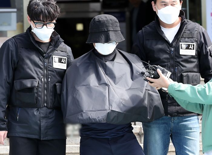 법원 앞에서 ‘생방송 유튜버 살해’한 50대, 무기징역 확정... “보복살인 인정”