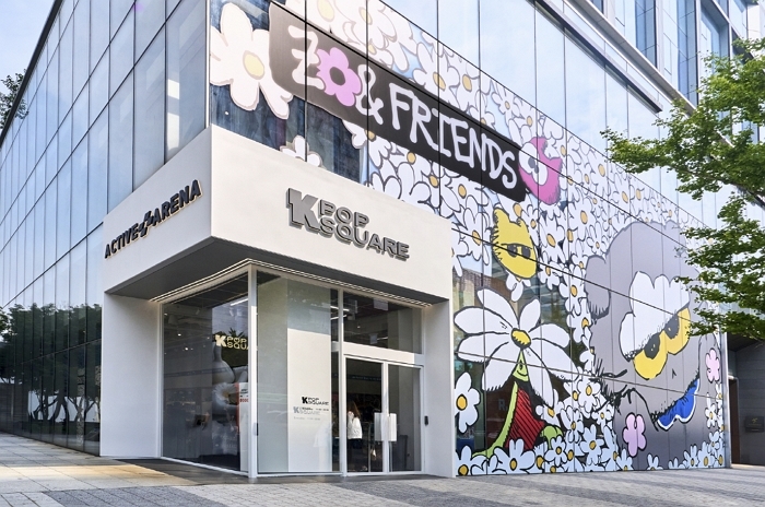 홍대가 들썩였다... 지드래곤 ‘ZO&FRIENDS’ 팝업, 오픈 3분 만에 예약 마감
