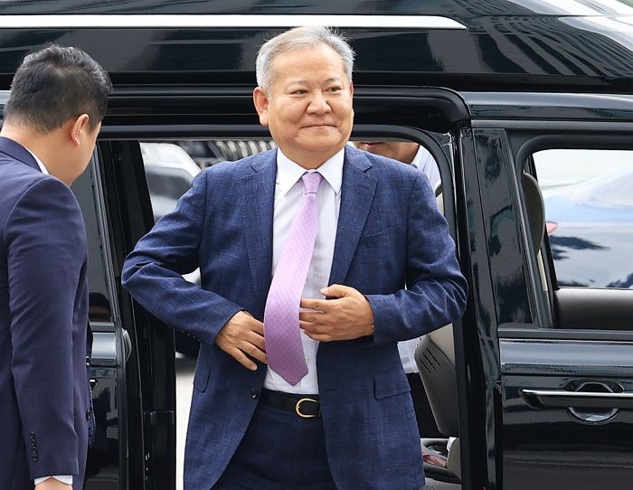 ‘내란 공모’ 이상민 전 행안부 장관 ‘구속’... “증거인멸 우려”