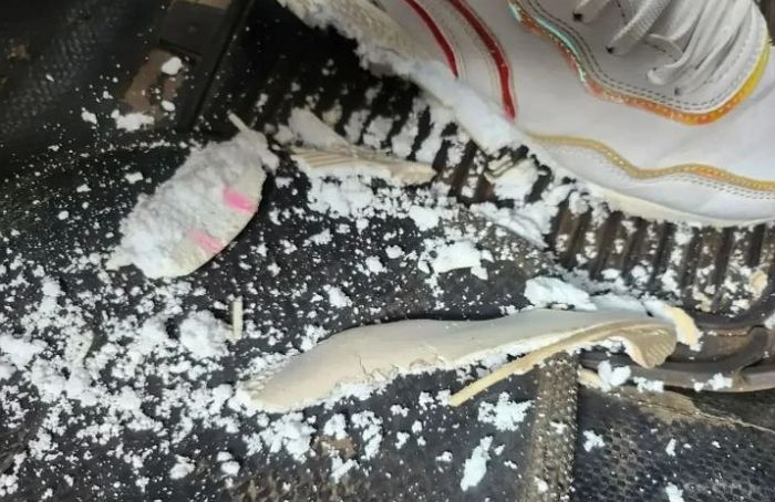 테무에서 산 신발 신고 나갔더니 순식간에 사라져... 무슨일?