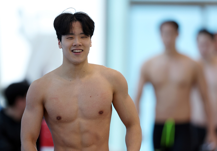 지유찬, 세계선수권 자유형 50m ‘아시아 신기록’... 한국 최초로 세계선수권 ‘결승’ 진출