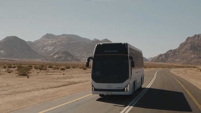 현대차그룹, 사우디 ‘네옴’서 수소 모빌리티 실증 성공... “세계 최초”