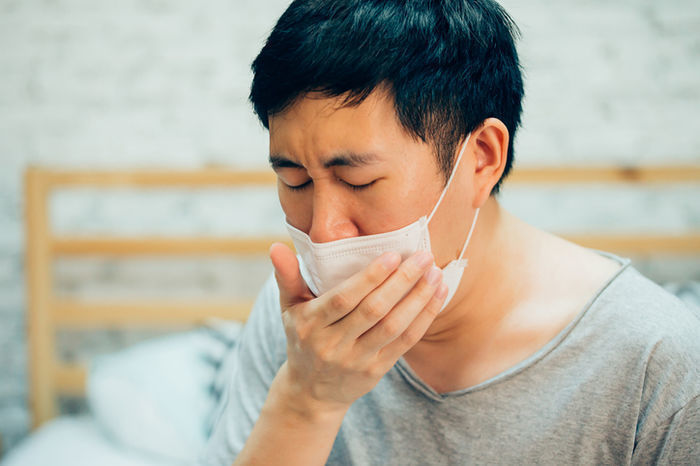 에어컨 냉각탑에 숨어있는 살인균... 치사율 최대 80%에 달하는 냉방병의 정체