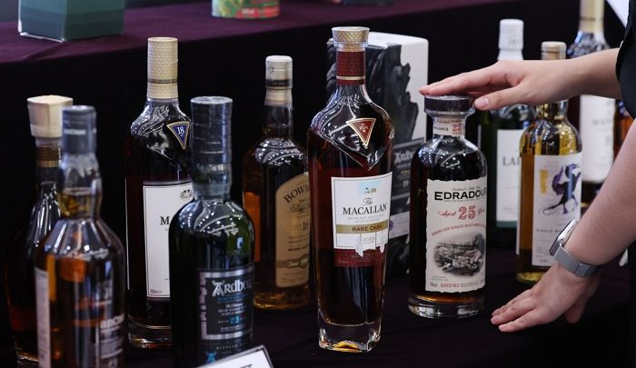 “병원 술창고서 3억원어치 위스키가”... ‘초고가 위스키’ 밀수한 의사 등 무더기 적발