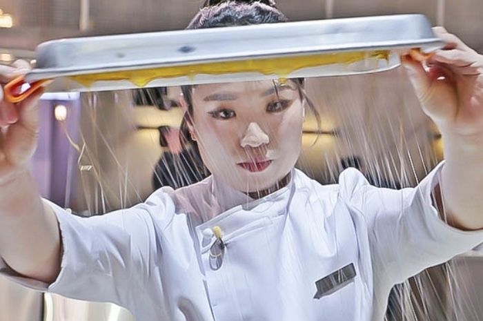 ‘가짜’ 흑백요리사서 ‘바쓰’ 만드는 중국 요리사 구경하는 정지선 셰프