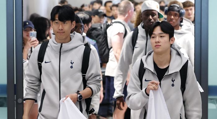 손흥민 떠난 EPL서 한국선수 ‘멸종 위기’... 황희찬마저 떠나면 한국선수 ‘0명’