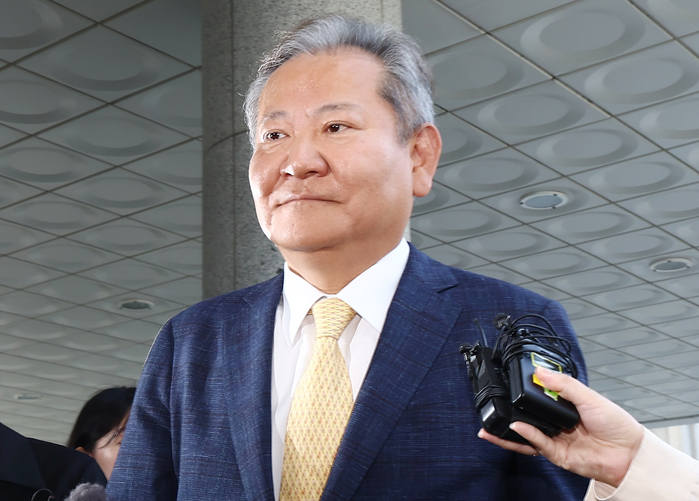 origin_이상민덤덤한표정으로내란특검출석.jpg