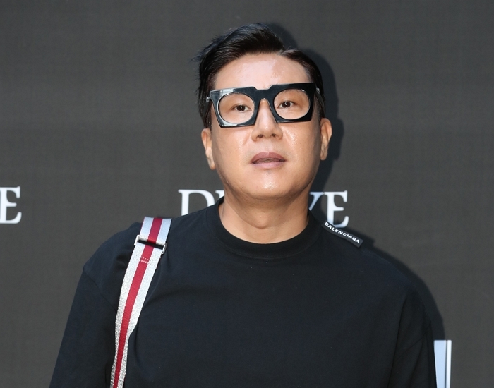 origin_이상민멋을아는꽃중년.jpg