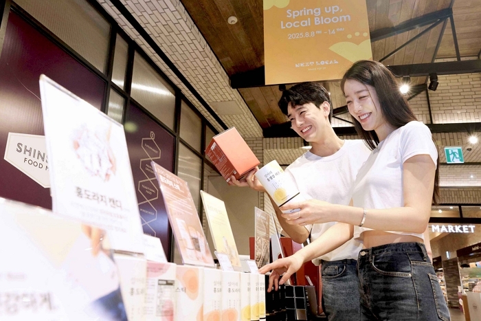 신세계백화점 본점 지하 1층 중앙행사장 넥스트로컬 행사_가로2.jpg